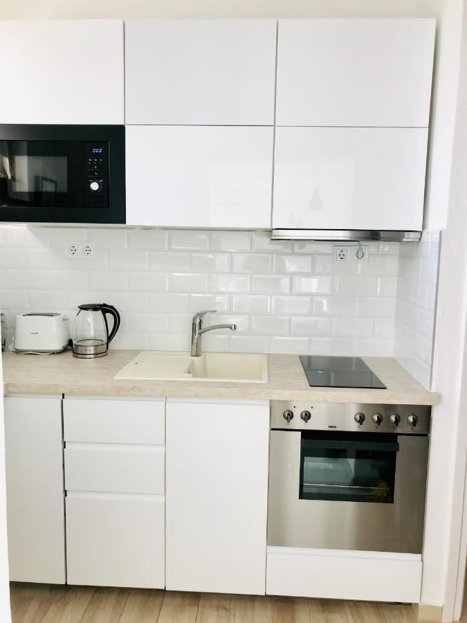 Belvarosi Studio Apartman Kecskemét Exteriör bild
