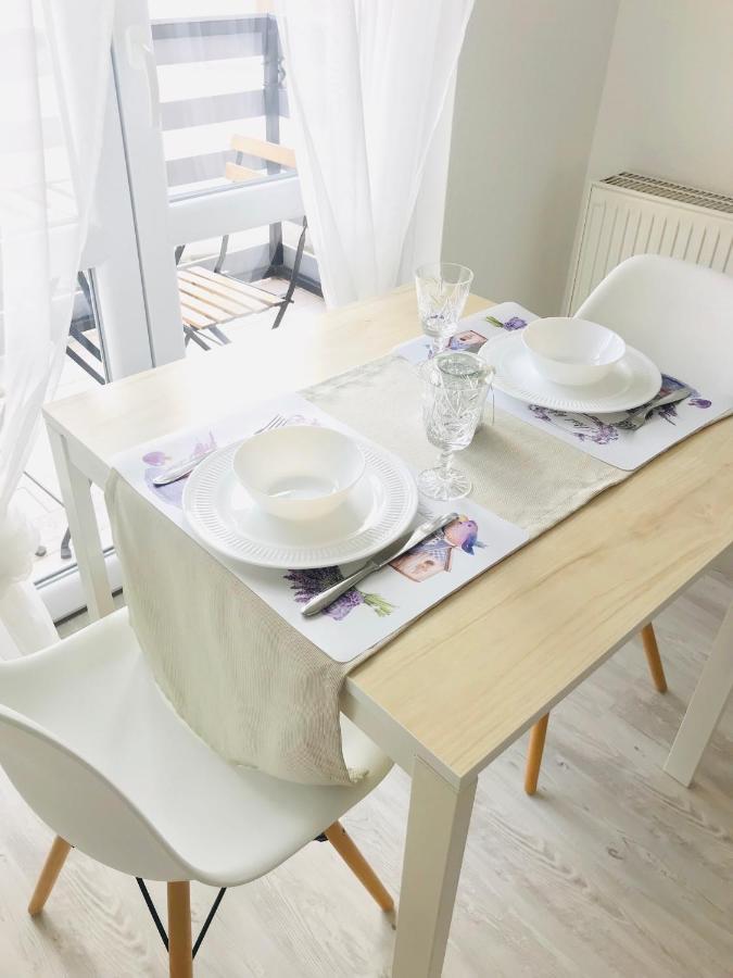 Belvarosi Studio Apartman Kecskemét Exteriör bild