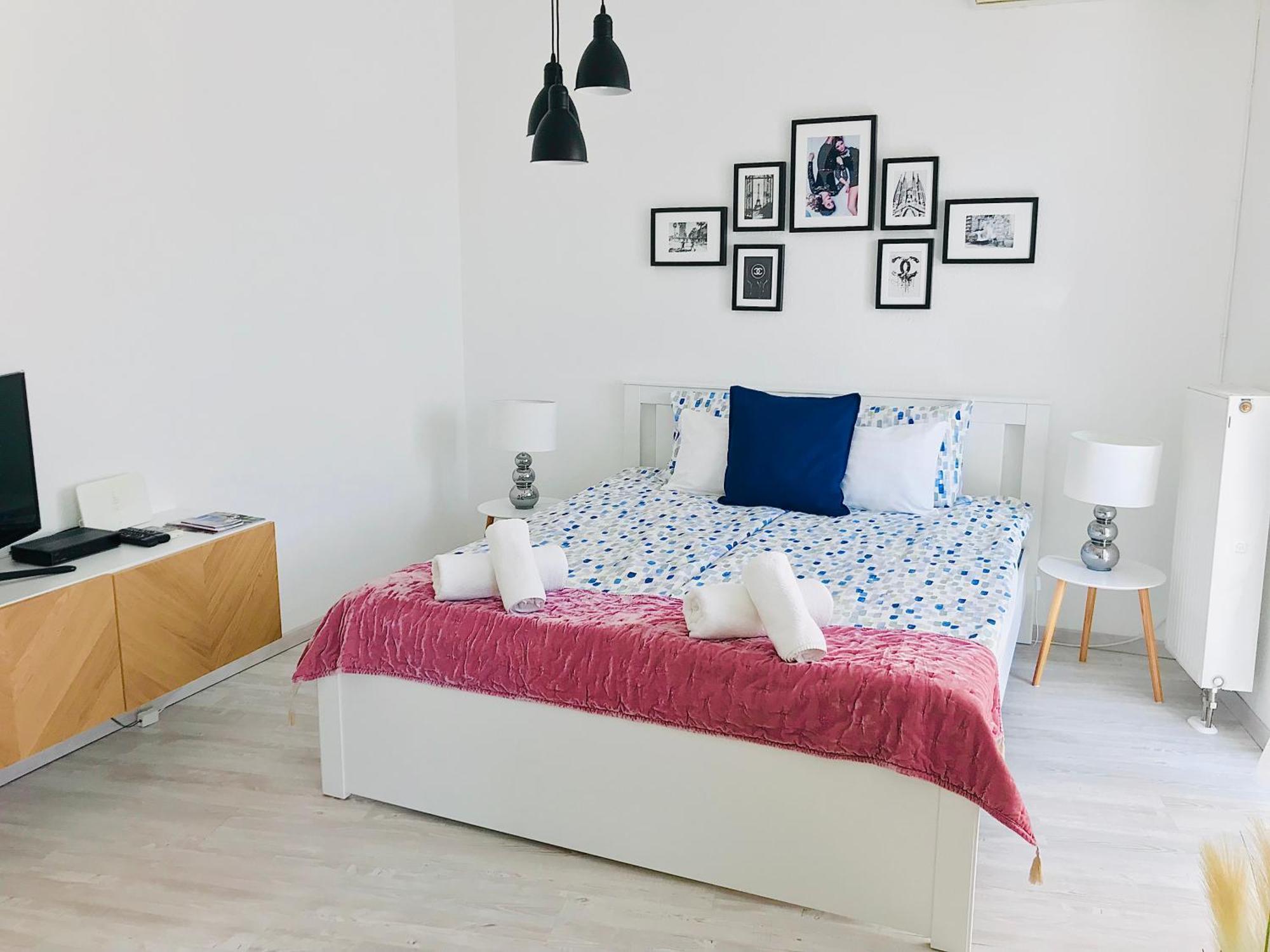 Belvarosi Studio Apartman Kecskemét Exteriör bild