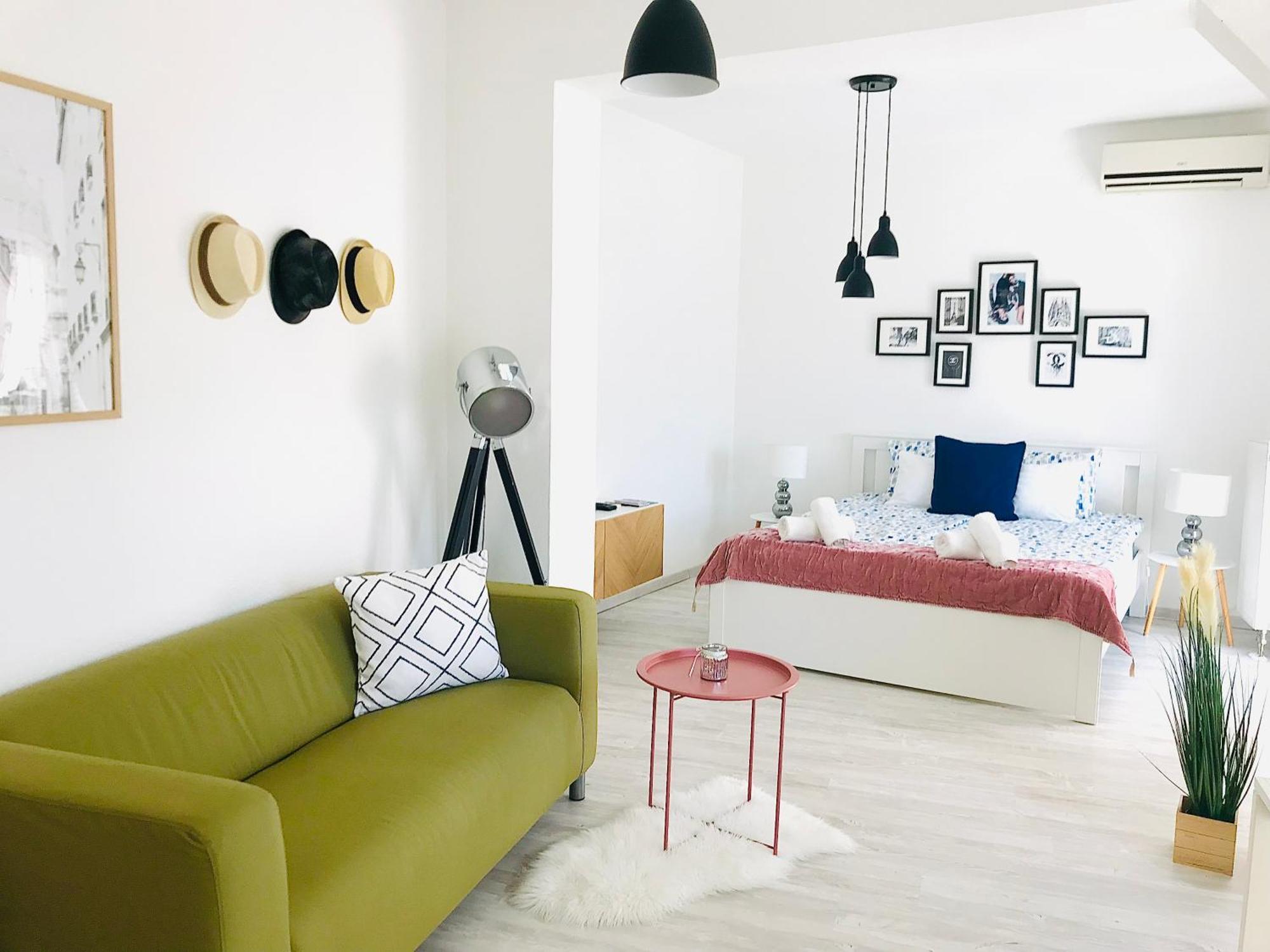 Belvarosi Studio Apartman Kecskemét Exteriör bild