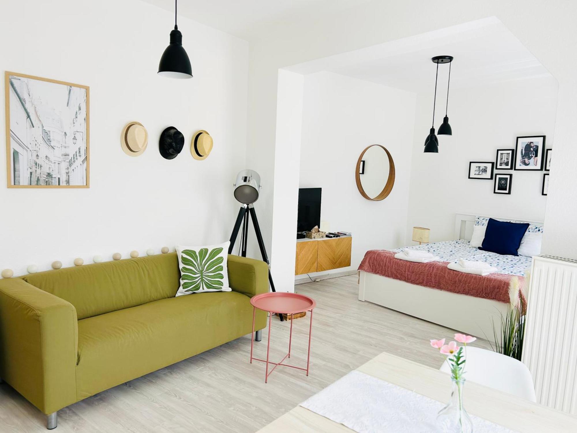Belvarosi Studio Apartman Kecskemét Exteriör bild
